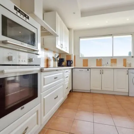 90m Near With Sea View 2 Terraces!